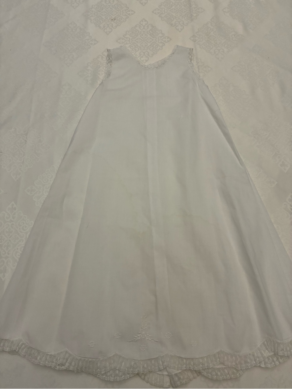 Feltman Brothers new  Christening 2 piece gown - Picture 14 of 15